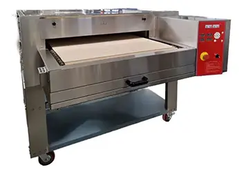 Ovens with fireclay strip